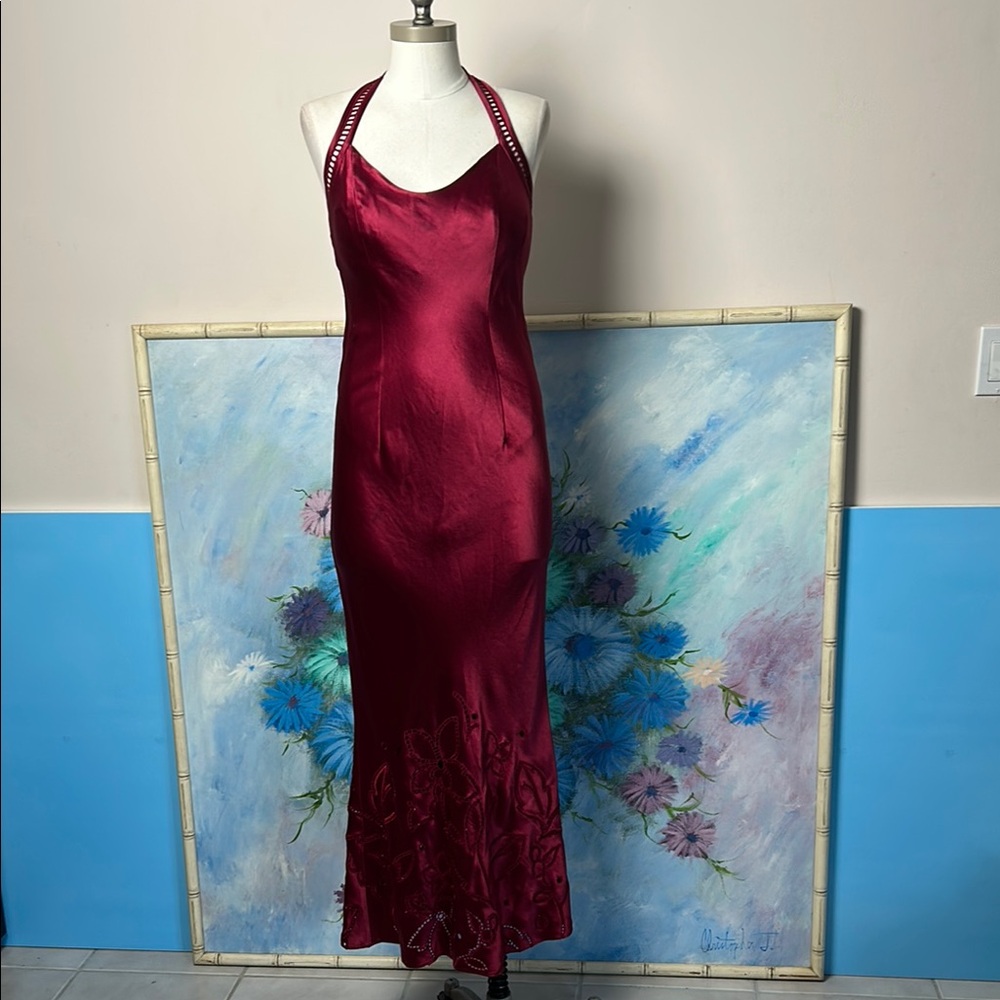 Rimini Halter Back Appliqué Detail Bottom Maxi evening Dress size 8 VTG
